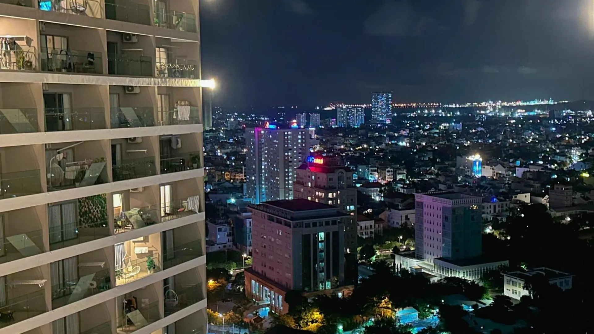 Vung Tau The Song Stay 0*, Vũng Tàu